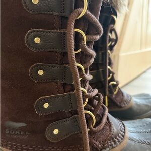 Sorel Dark Brown Lace-Up Waterproof Boots